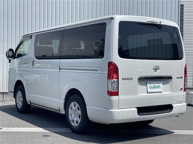 Toyota HIACE VAN 2025 8621366-13