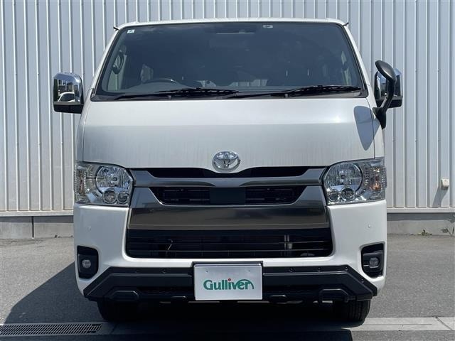 Toyota HIACE VAN 2025 8621366-16