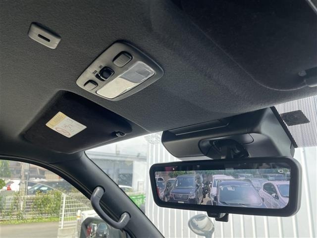 Toyota HIACE VAN 2025 8621366-4