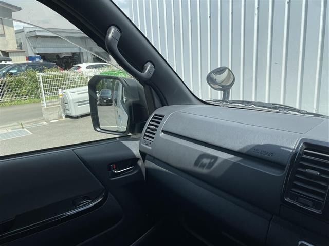 Toyota HIACE VAN 2025 8621366-6