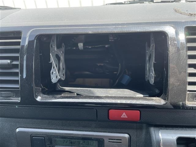 Toyota HIACE VAN 2025 8621366-8