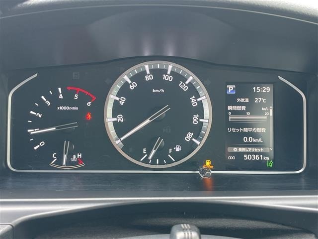 Toyota HIACE VAN 2022 8621368-22