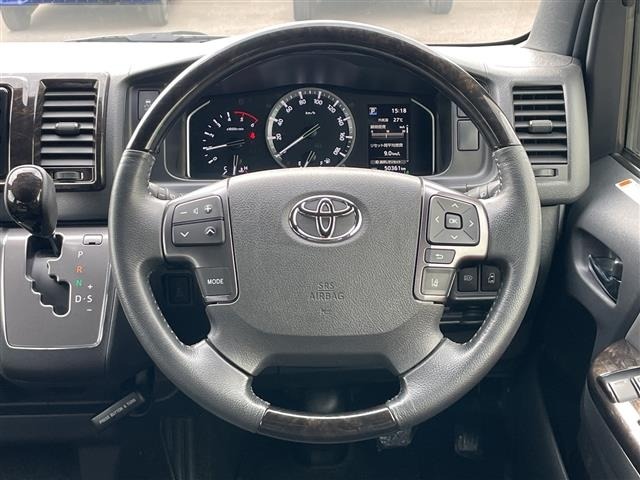Toyota HIACE VAN 2022 8621368-7
