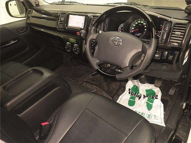 Toyota HIACE VAN 2013 8621385-3