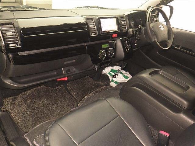 Toyota HIACE VAN 2013 8621385-4