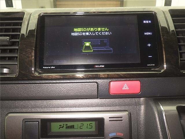 Toyota HIACE VAN 2017 8621388-6