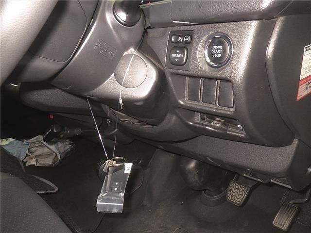 Toyota HIACE VAN 2017 8621388-8