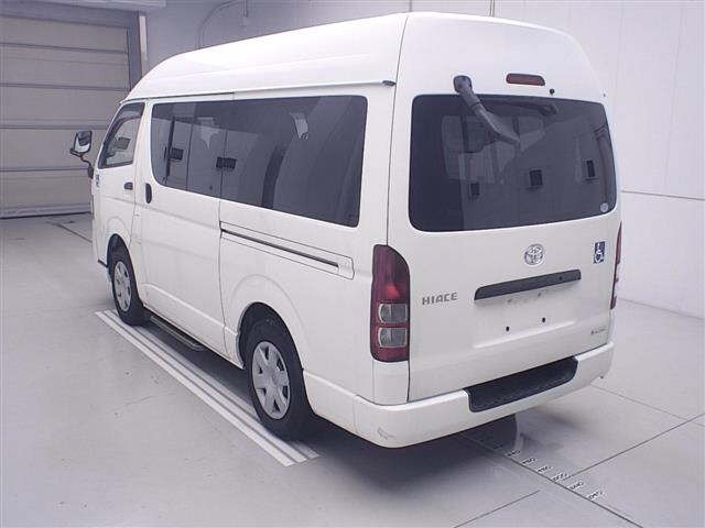 Toyota HIACE VAN 2013 8621390-1