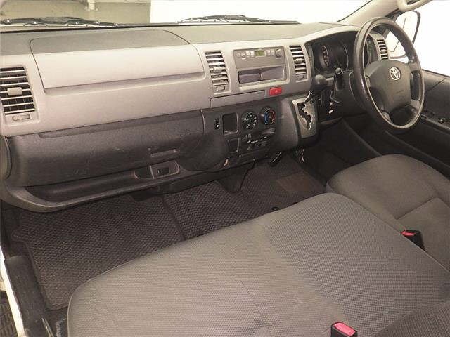 Toyota HIACE VAN 2013 8621390-4