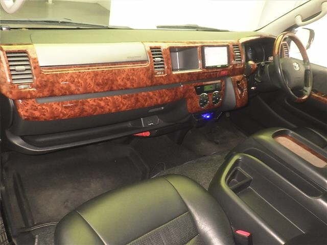 Toyota HIACE VAN 2011 8621391-4