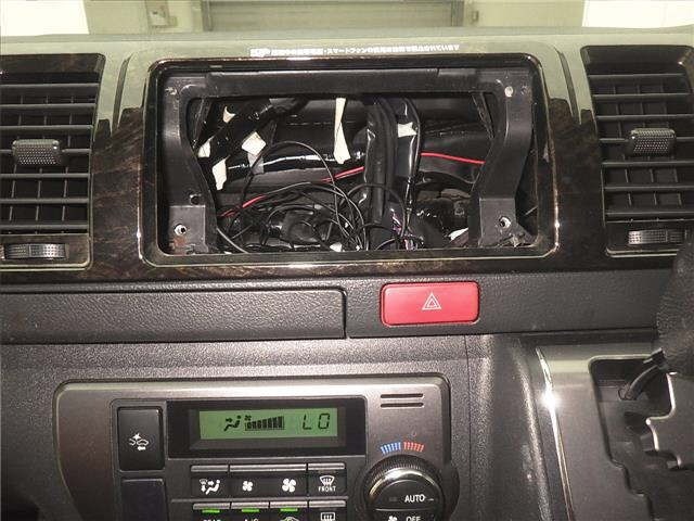 Toyota HIACE VAN 2021 8621394-6