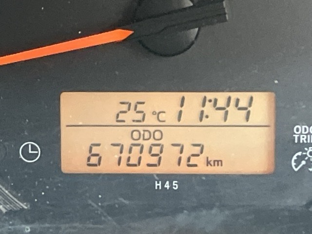 Toyota HIACE VAN 2015 8621407-11