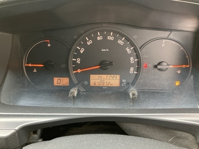 Toyota HIACE VAN 2015 8621407-12