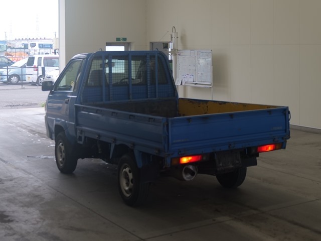 Toyota LITEACE TRUCK 2003 8621001-1