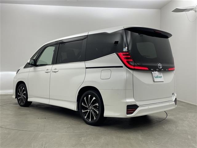 Toyota NOAH 2022 8614948-13