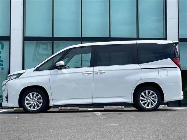 Toyota NOAH 2022 8614952-11