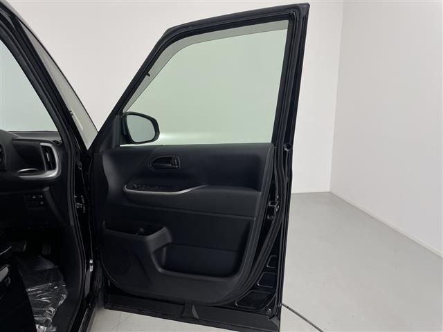 Toyota NOAH 2023 8614953-6