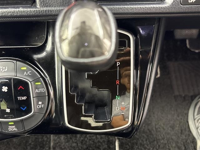 Toyota NOAH 2020 8614962-10