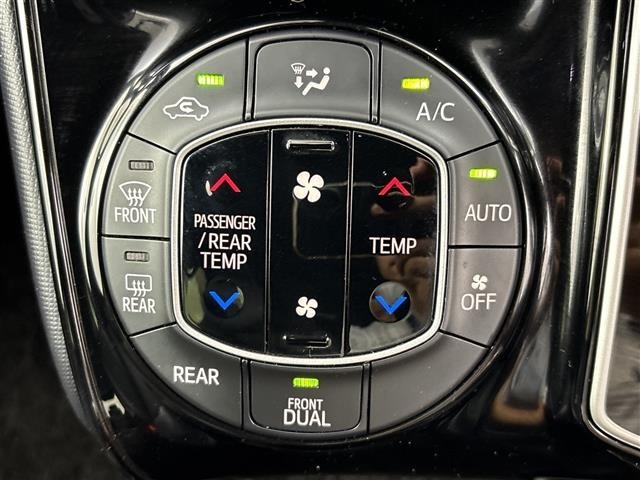 Toyota NOAH 2020 8614962-12