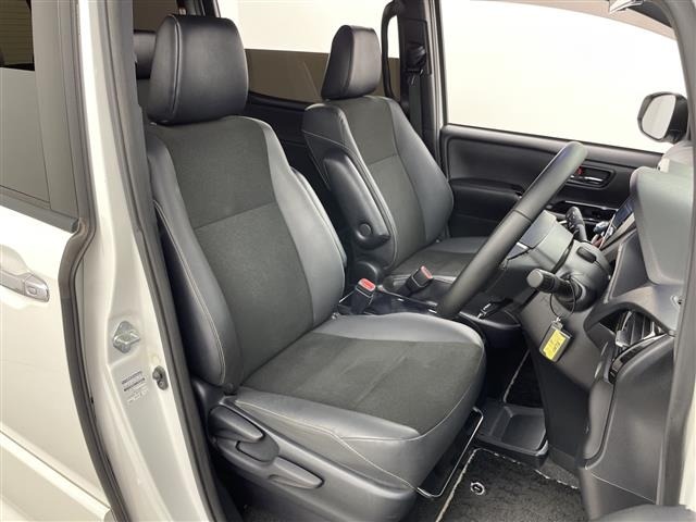 Toyota NOAH 2020 8614963-4