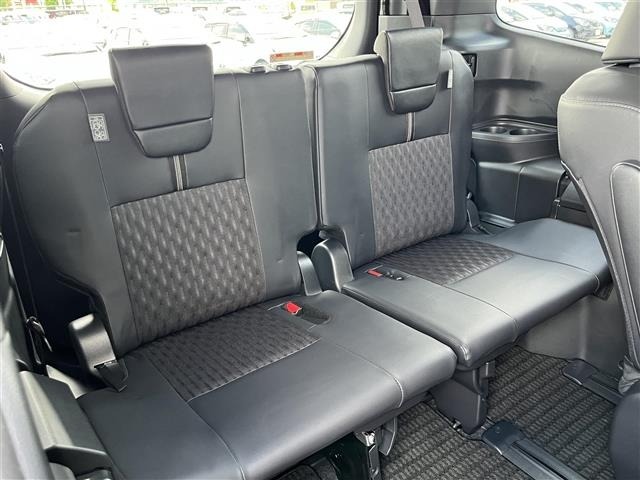 Toyota NOAH 2025 8614964-12