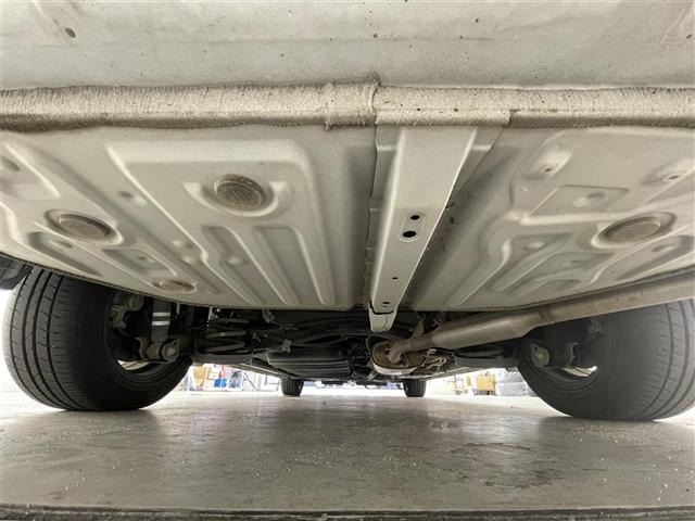 Toyota NOAH 2021 8614972-13