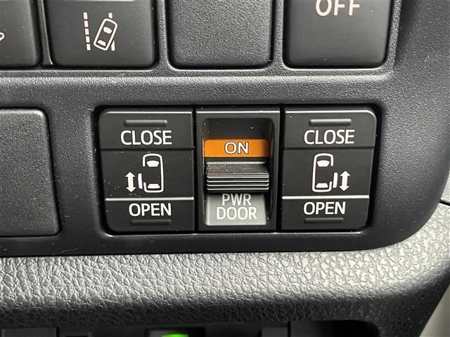 Toyota NOAH 2021 8614972-2