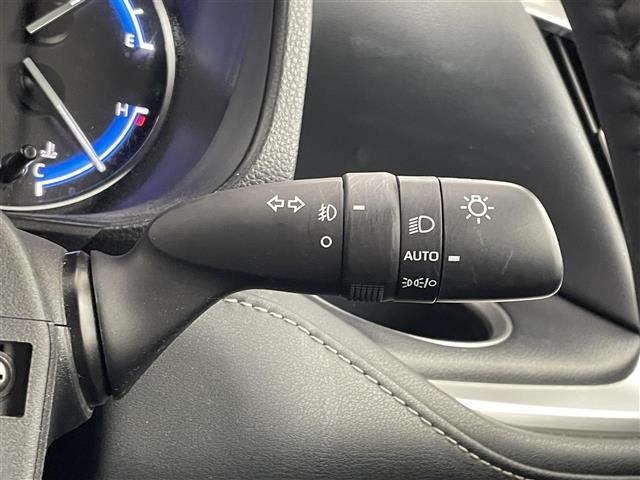 Toyota NOAH 2023 8614976-12