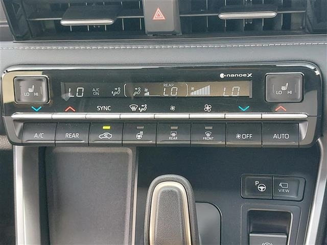 Toyota NOAH 2024 8614981-14