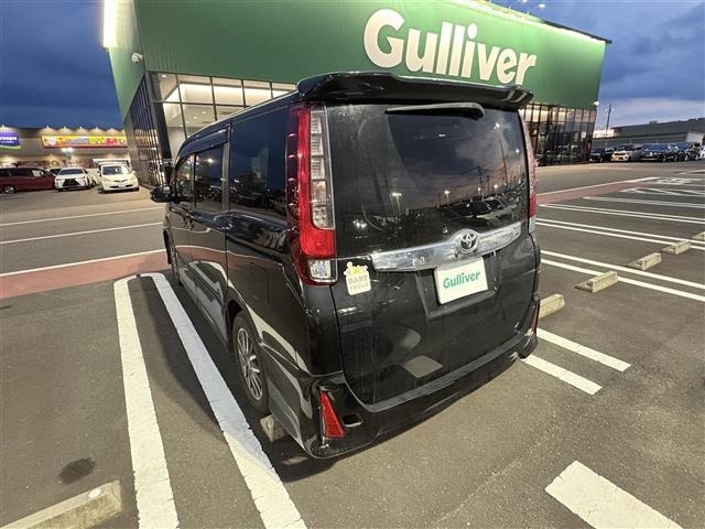 Toyota NOAH 2014 8614992-1