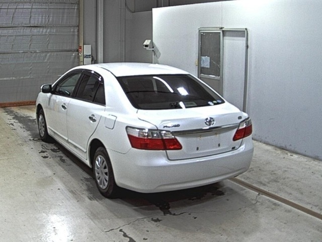 Toyota PREMIO 2009 8621896-1