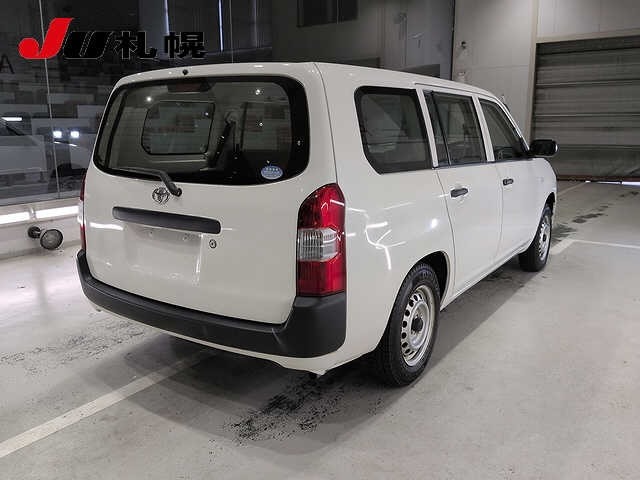 Toyota PROBOX VAN 2020 8621120-1