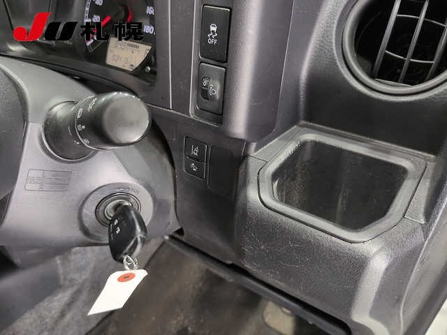 Toyota PROBOX VAN 2021 8621121-4