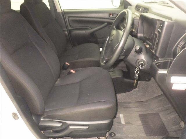 Toyota PROBOX VAN 2021 8621201-5