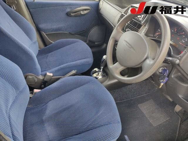 Fiat PUNTO 2002 8611833-3
