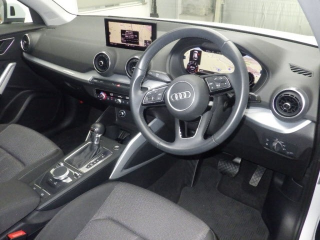 Audi Q2 2018 8615764-3