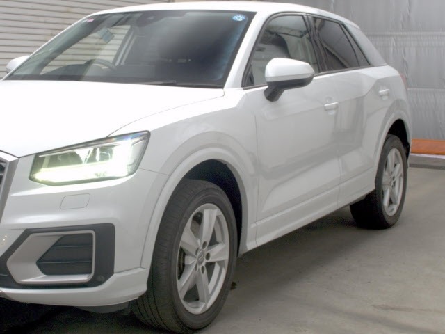 Audi Q2 2018 8615764-4