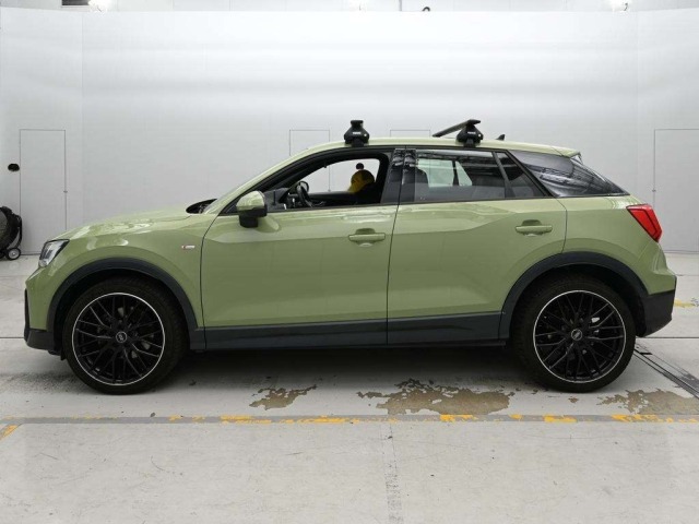 Audi Q2 2021 8615805-4