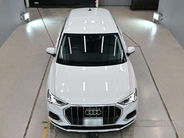 Audi Q3 2022 8615404-7