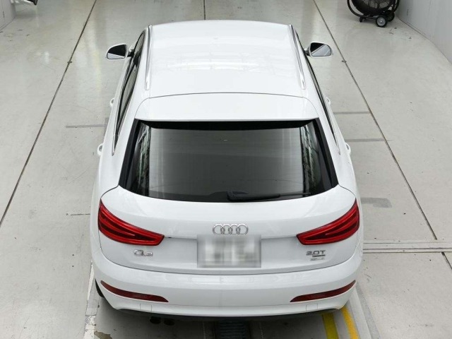 Audi Q3 2012 8615405-8