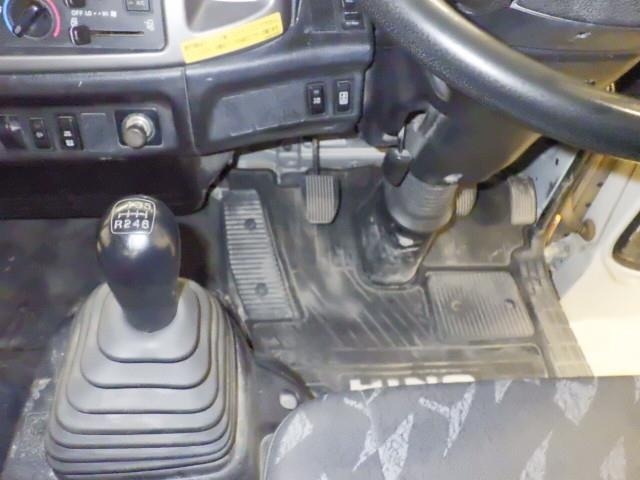 Hino RANGER 2017 8611383-7