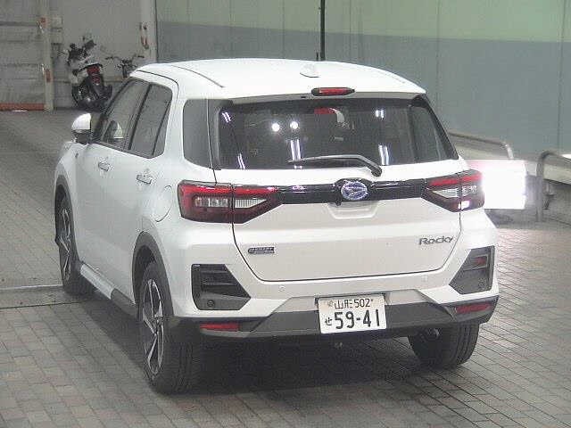 Daihatsu ROCKY 2026 8611316-1