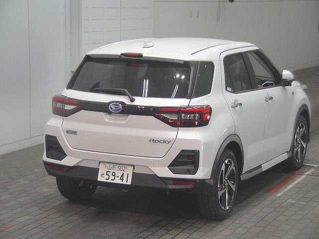 Daihatsu ROCKY 2026 8611316-5