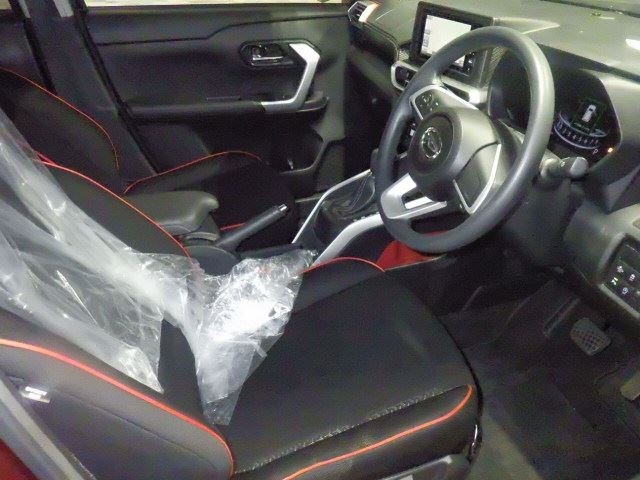 Daihatsu ROCKY 2020 8611375-3