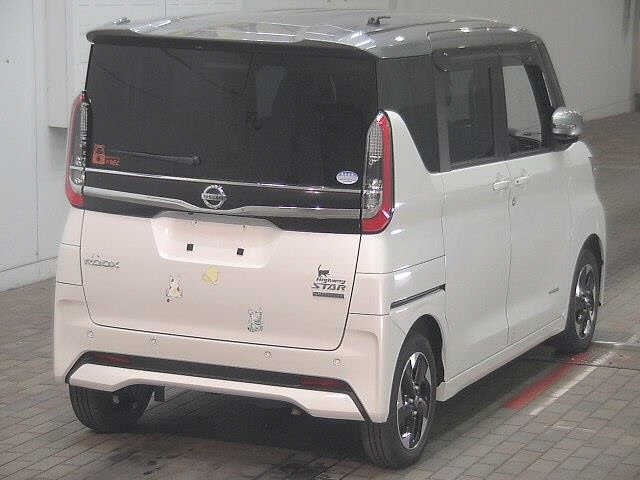 Nissan ROOX 2021 8621606-5