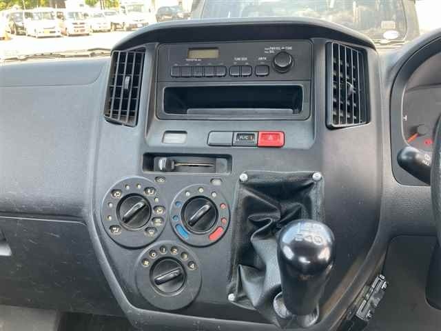 Toyota TOWNACE TRUCK 2015 8621002-6