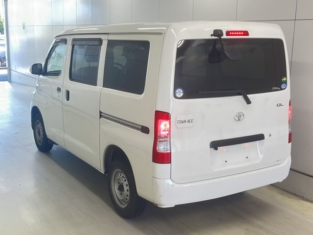 Toyota TOWNACE VAN 2021 8620324-1
