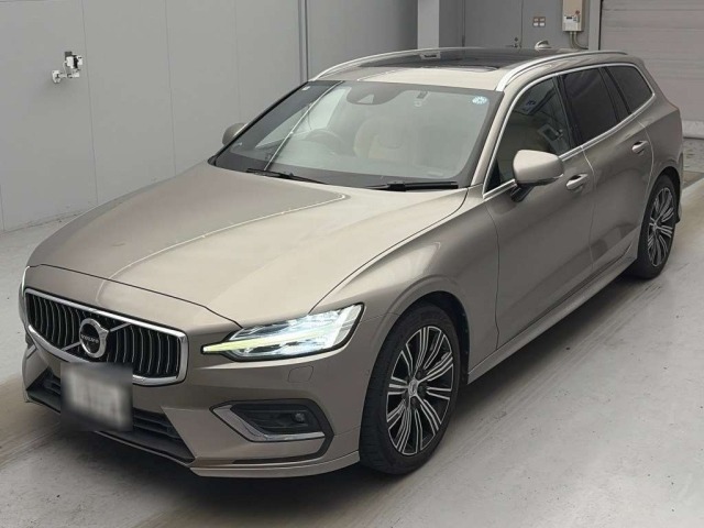 Volvo V60 2018 8616431-0