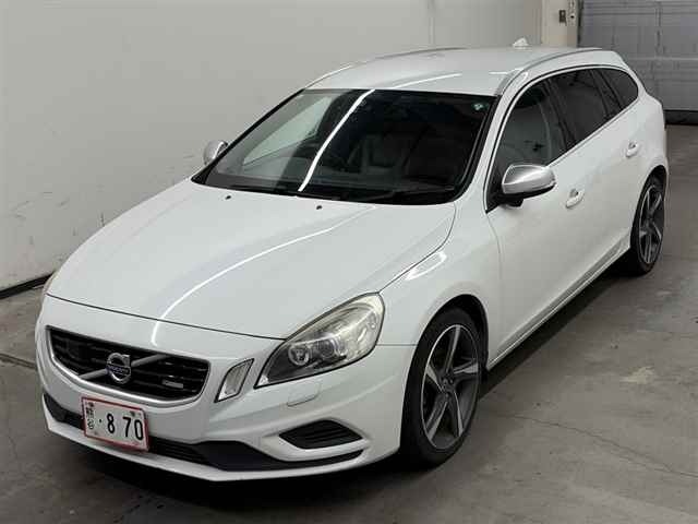 Volvo V60 2013 8616432-4