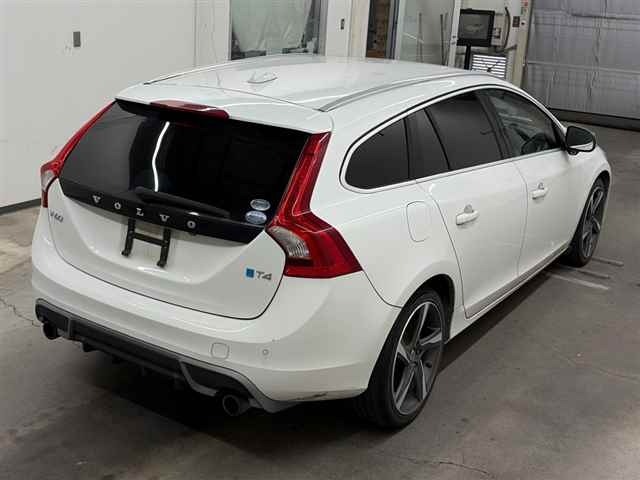 Volvo V60 2013 8616432-5